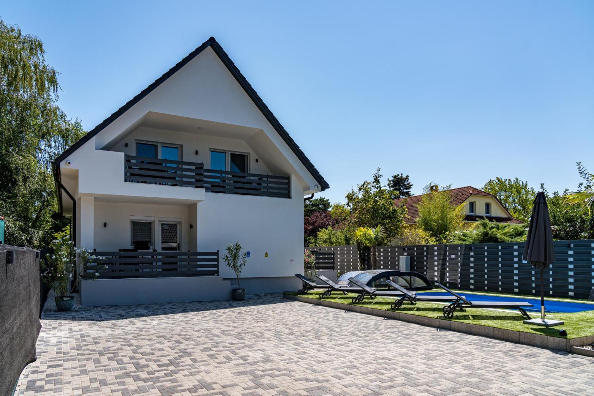 Balatonic Lime Apartmanhaz Siófok Eksteriør bilde