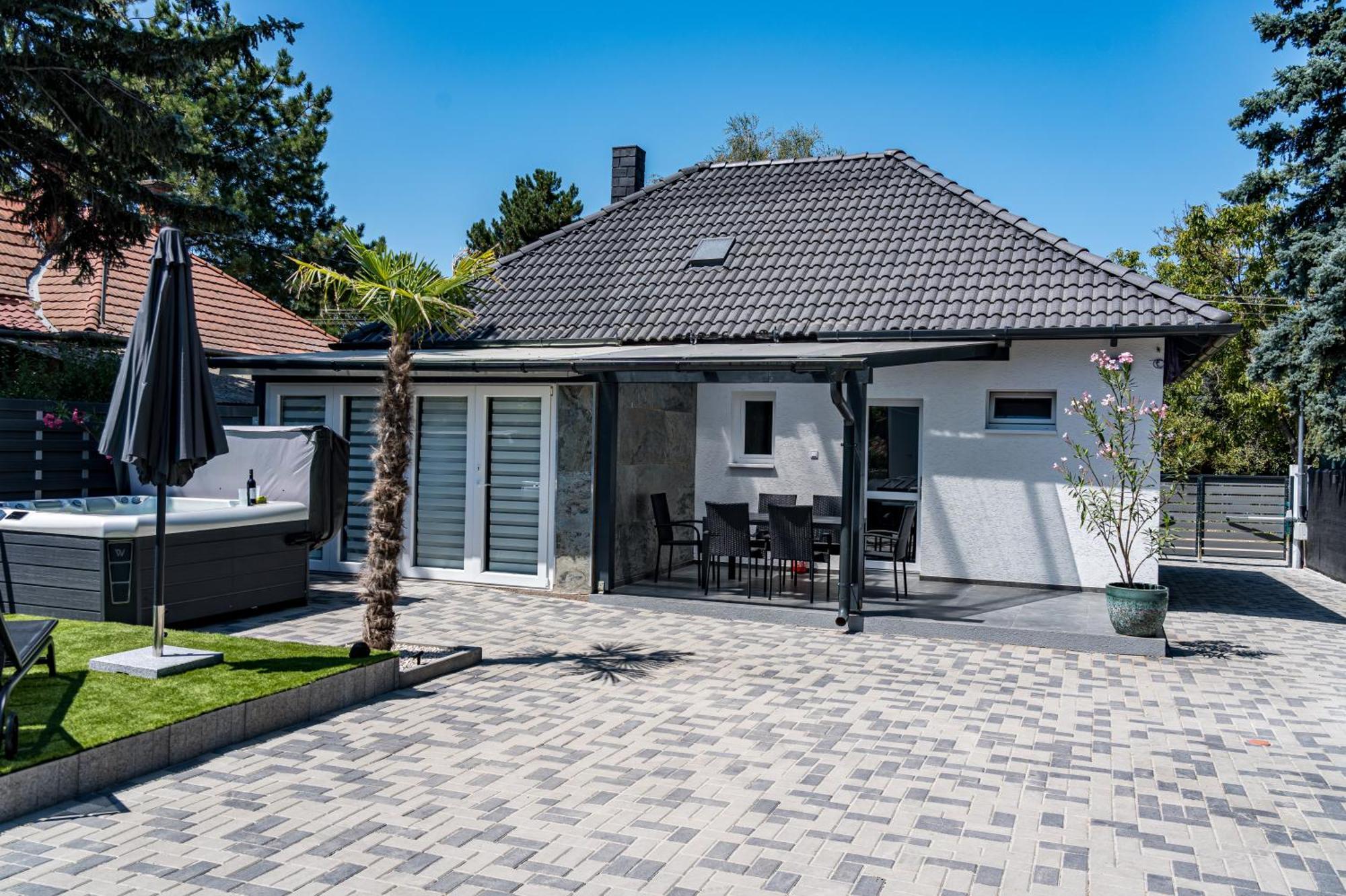 Balatonic Lime Apartmanhaz Siófok Eksteriør bilde