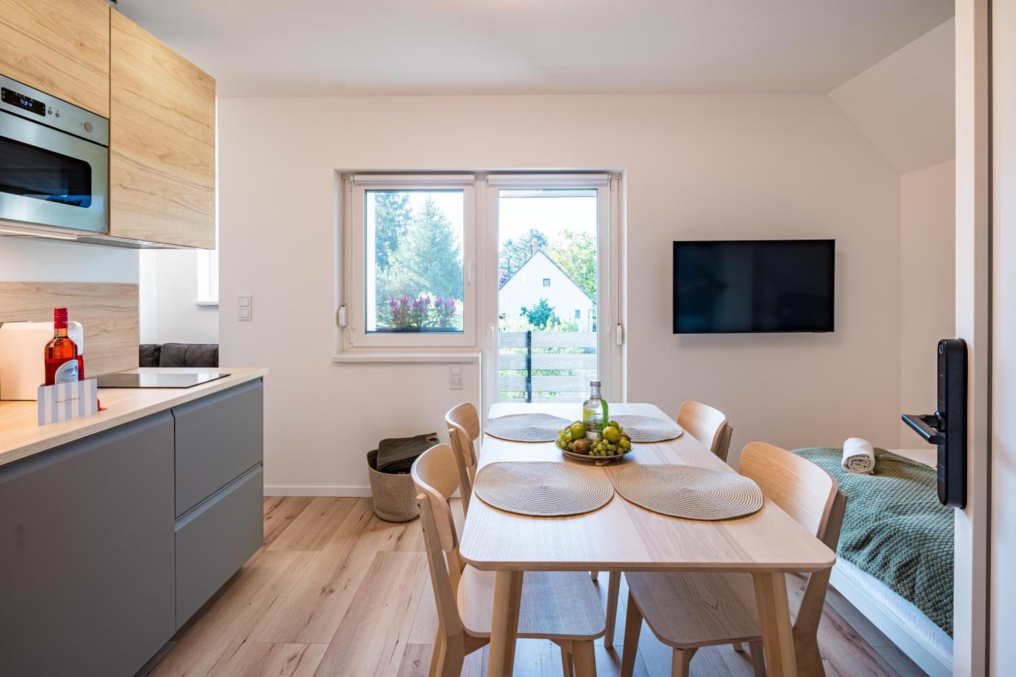 Balatonic Lime Apartmanhaz Siófok Eksteriør bilde