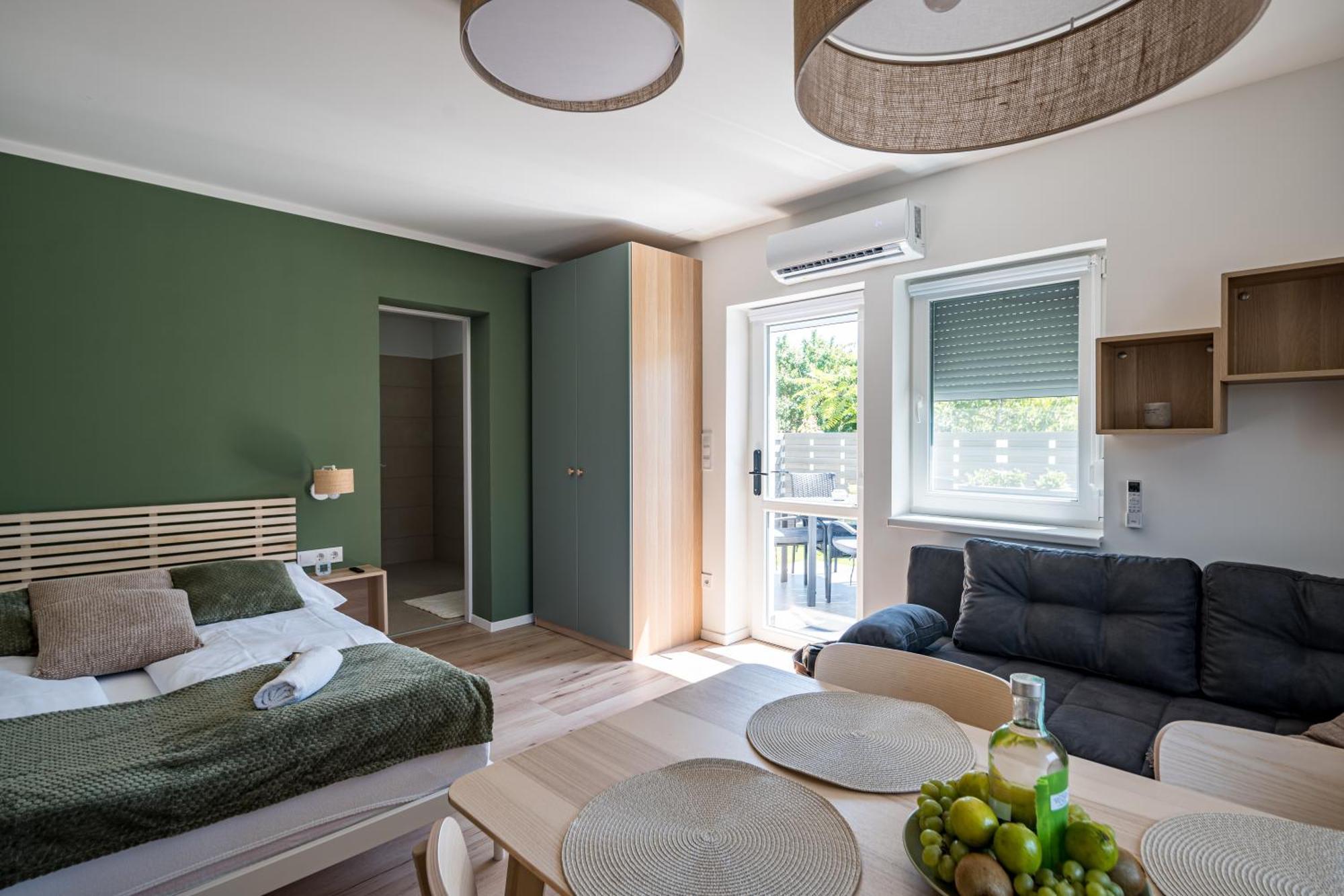 Balatonic Lime Apartmanhaz Siófok Eksteriør bilde